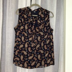 Tommy Hilfiger sleeveless navy paisley top